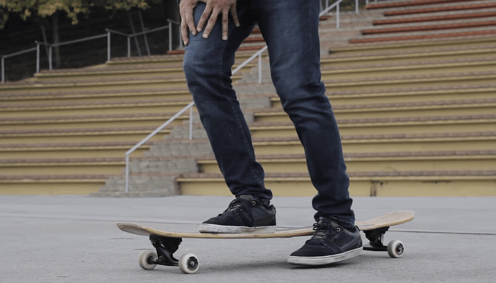 How to Slow Down on a Longboard with Confidence?